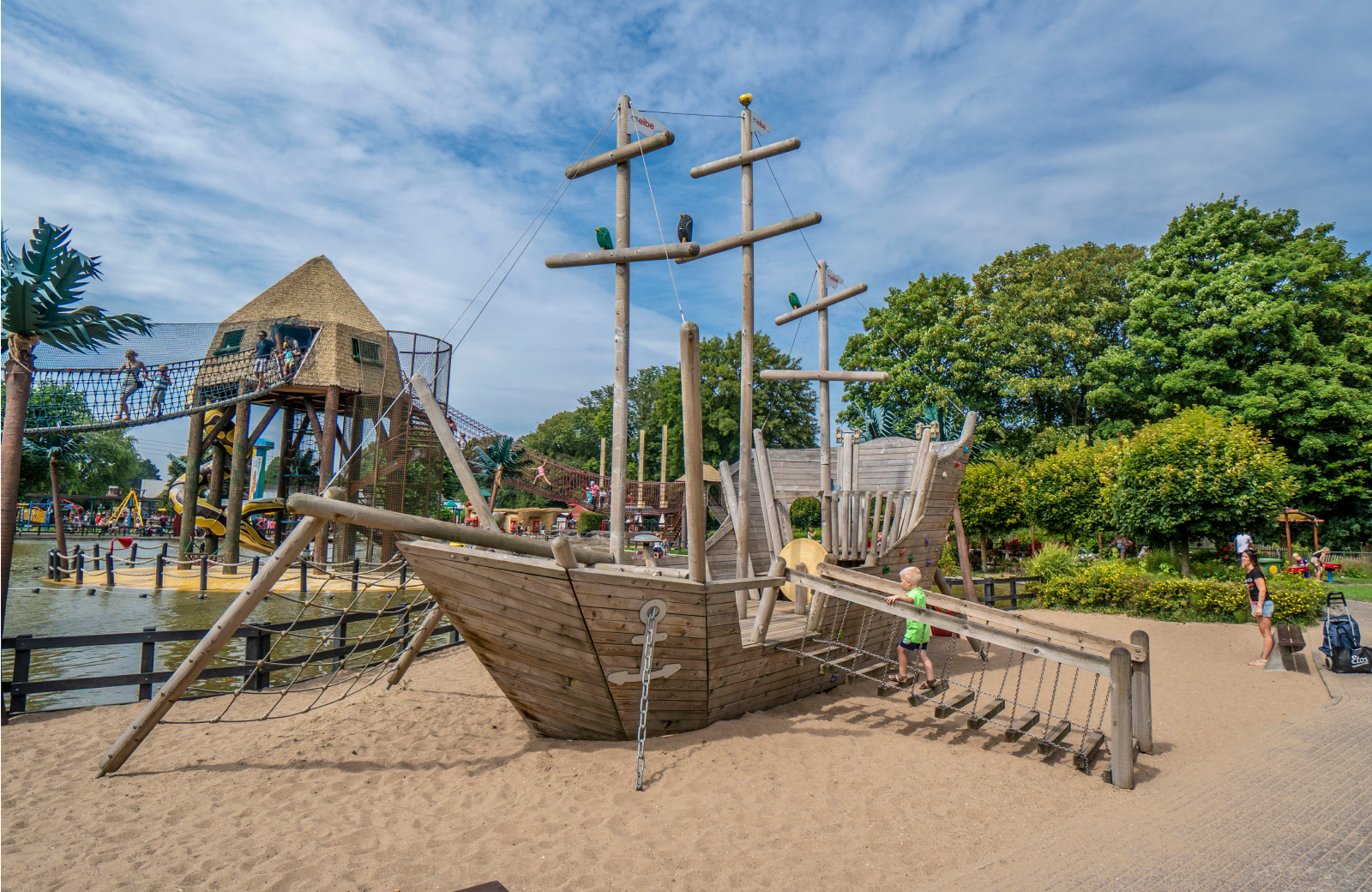 Linnaeushof speeltuin schip